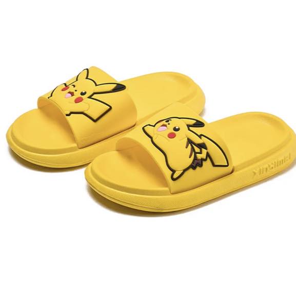 Pokemon παντόφλες κίτρινες